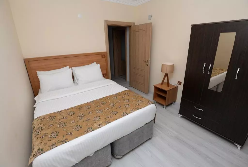 hotel corner van turkey_shabavizparvaz_12.jpg